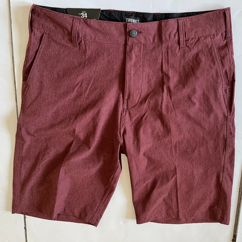 Trunks Multifunctional Shorts Burgundy Stretch Flat Front Sz 34 in NWT